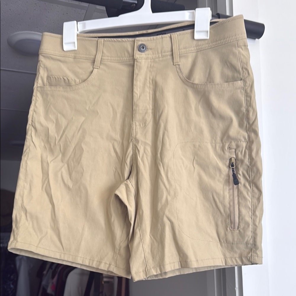 Avalanche Tan Cargo Shorts Relaxed Fit